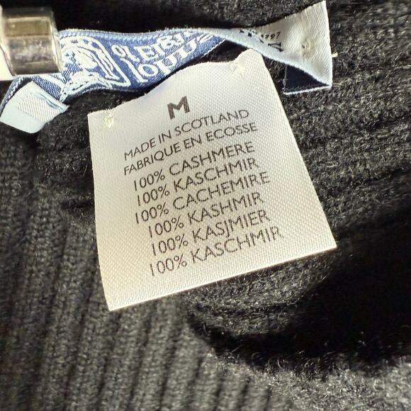 Johnstons of Elgin Cashmere Sweater M Sleeveless Turtleneck Tank Luxury Classic - Picture 9 of 9